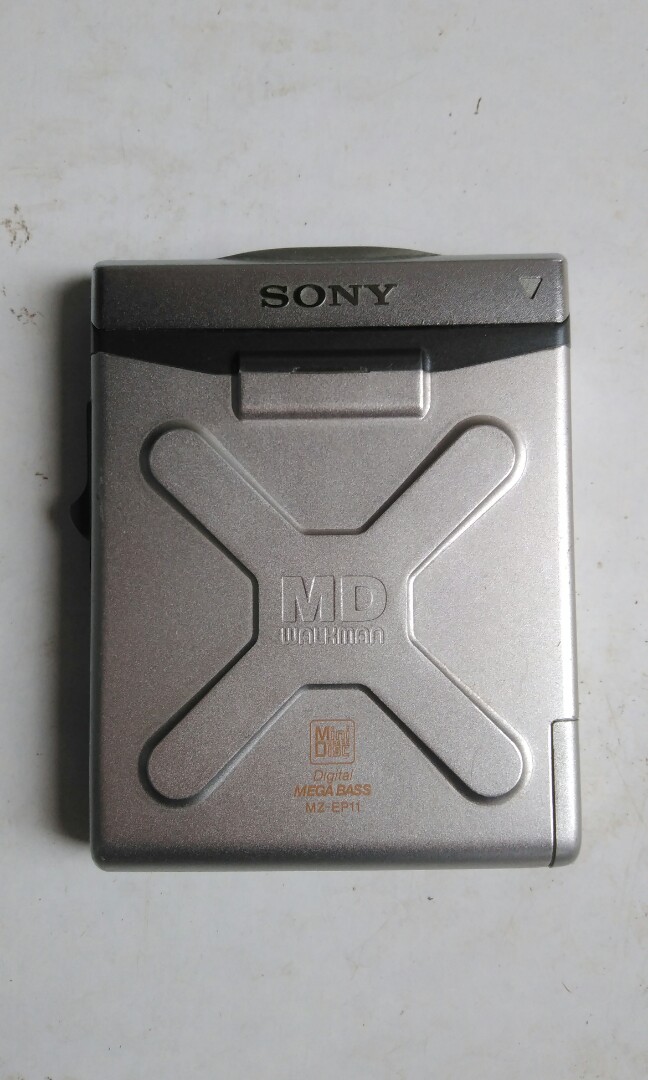 Sony portable md player MZ EP11 walkman, 興趣及遊戲, 音樂樂器 & 配件, 音樂與媒體 CD 及
