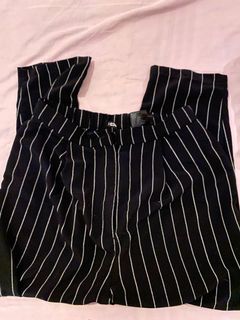 (Category: ) located in . Submitted by stylewear (Listing ID 1068470458, Image 1). Description: .