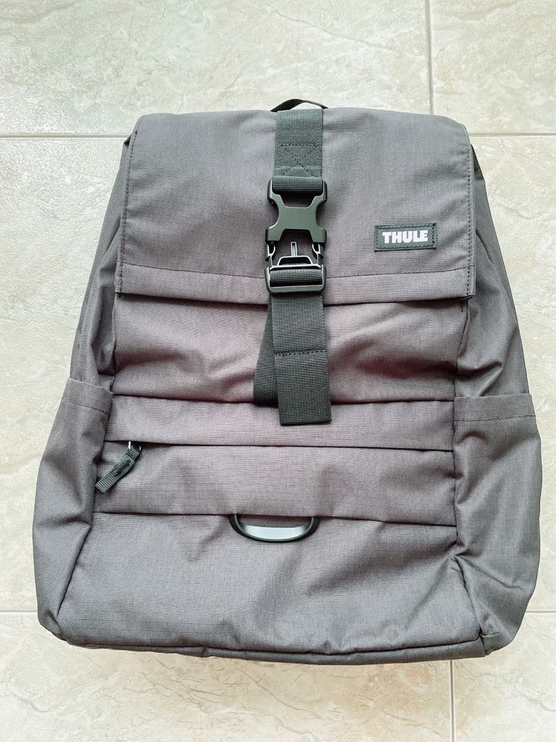 Thule outset backpack sales