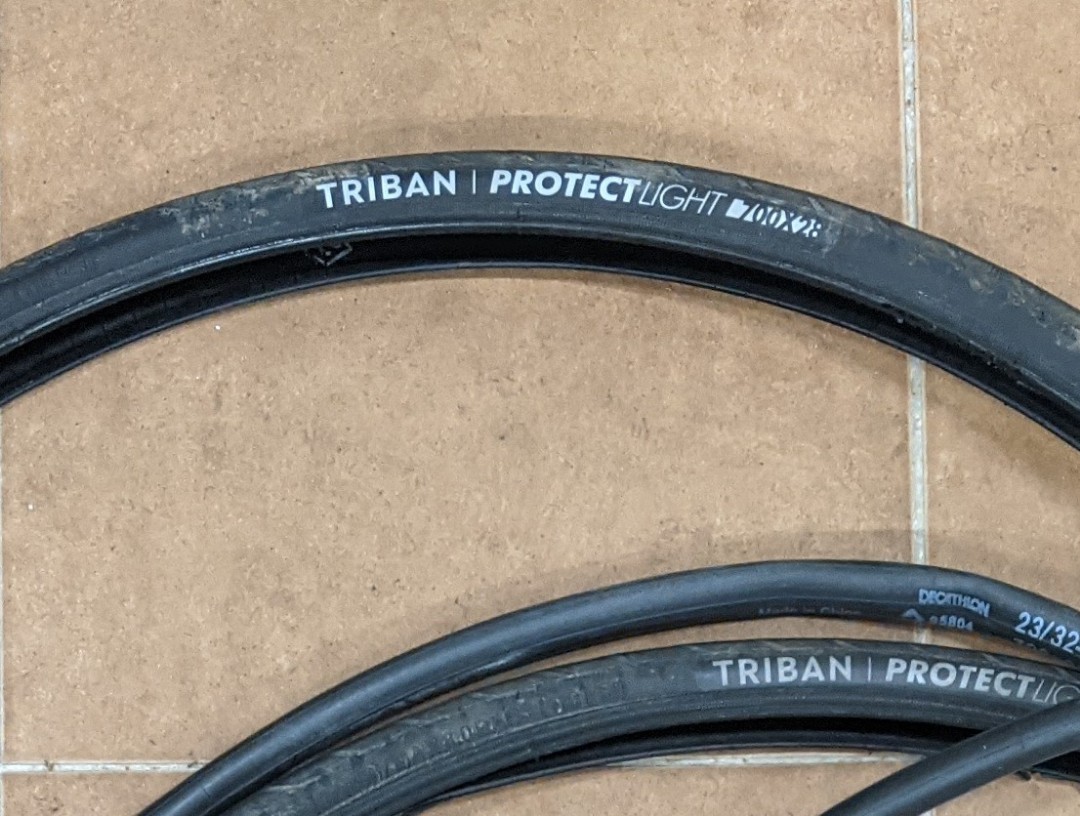 Triban resist+ tyres sale