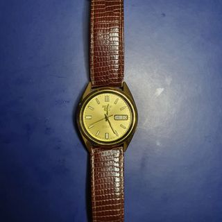 (Category: ) located in . Submitted by rarest (Listing ID 1068606468, Image 1). Description: .