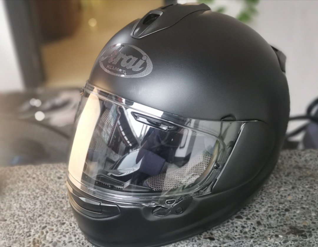 Arai vector X, Motorbikes, Motorbike Parts & Accessories, Helmets 