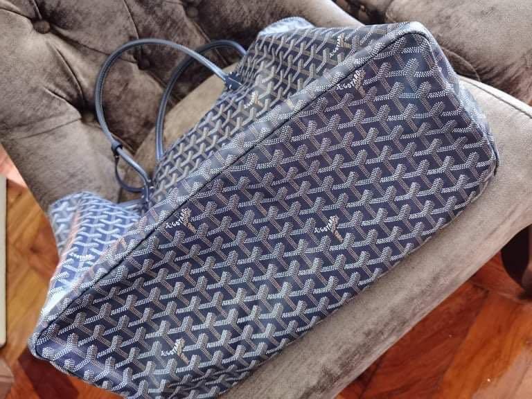 LIMITED EDITION] Goyard Rouette Structure Shoulder Bag in Gris Grey,  Luxury, Bags & Wallets on Carousell