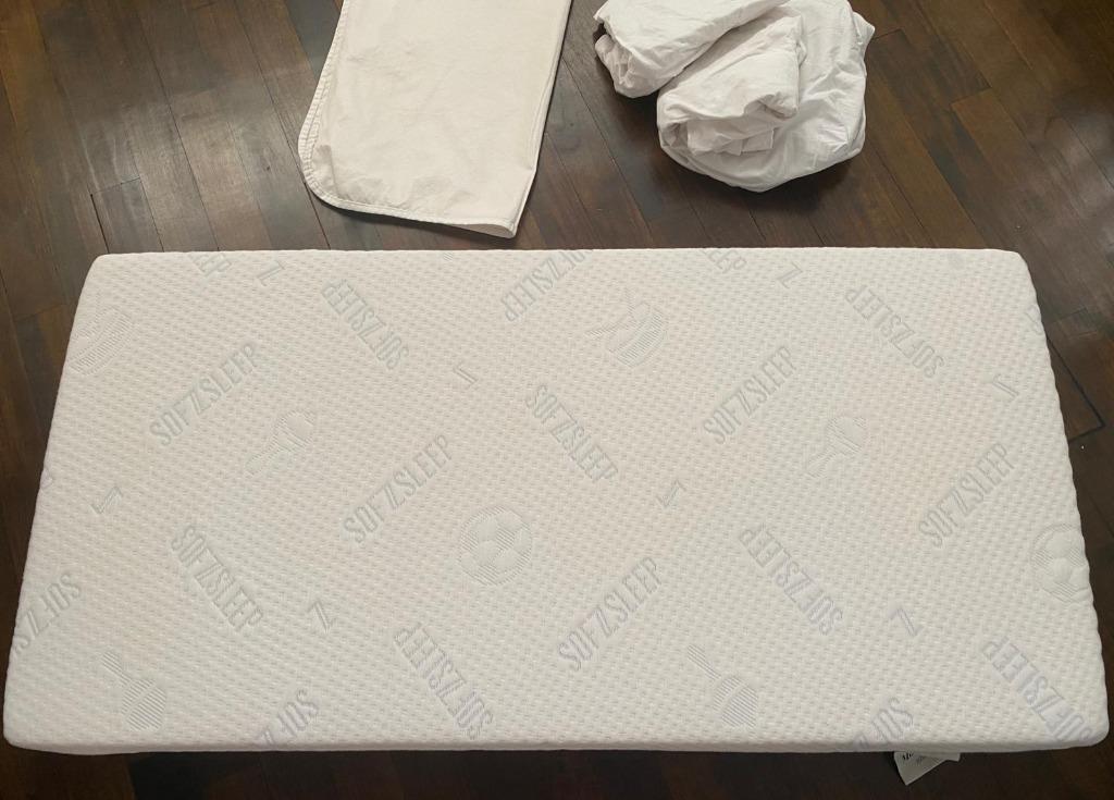 Luxury Baby cot +mattress +fitting sheet +plastic sheet, Babies & Kids