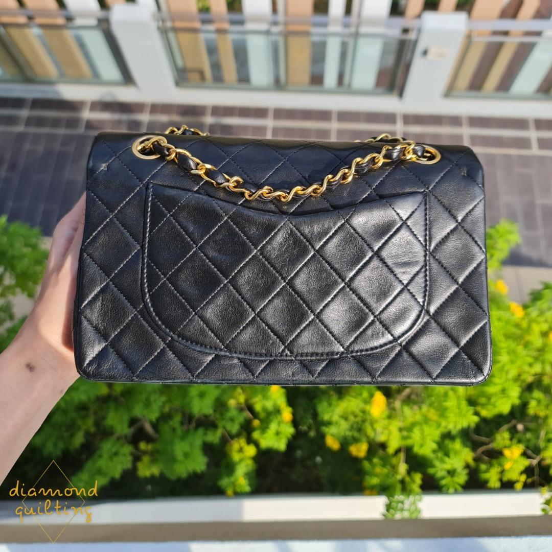 chanel caviar leather classic flap