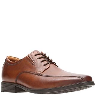 (Category: ) located in . Submitted by re-wardrobe (Listing ID 1072487303, Image 1). Description: .