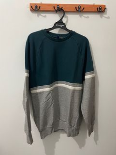 (Kategori: ) berada di . Dikirim oleh cheapychlotes (ID iklan 1072420703, Gambar 1). Deskripsi: .