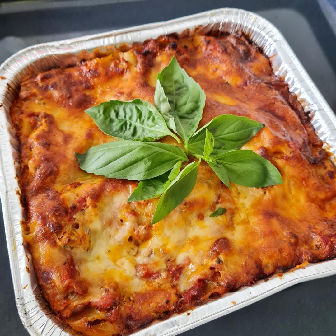 Halal Beef Lasagna, Food & Drinks, Packaged & Instant Food on Carousell