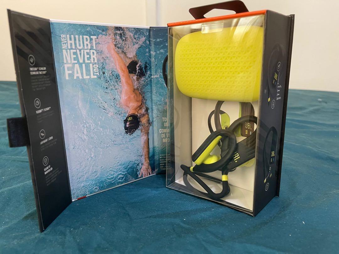 JBL endurance dive, Audio, Earphones on Carousell