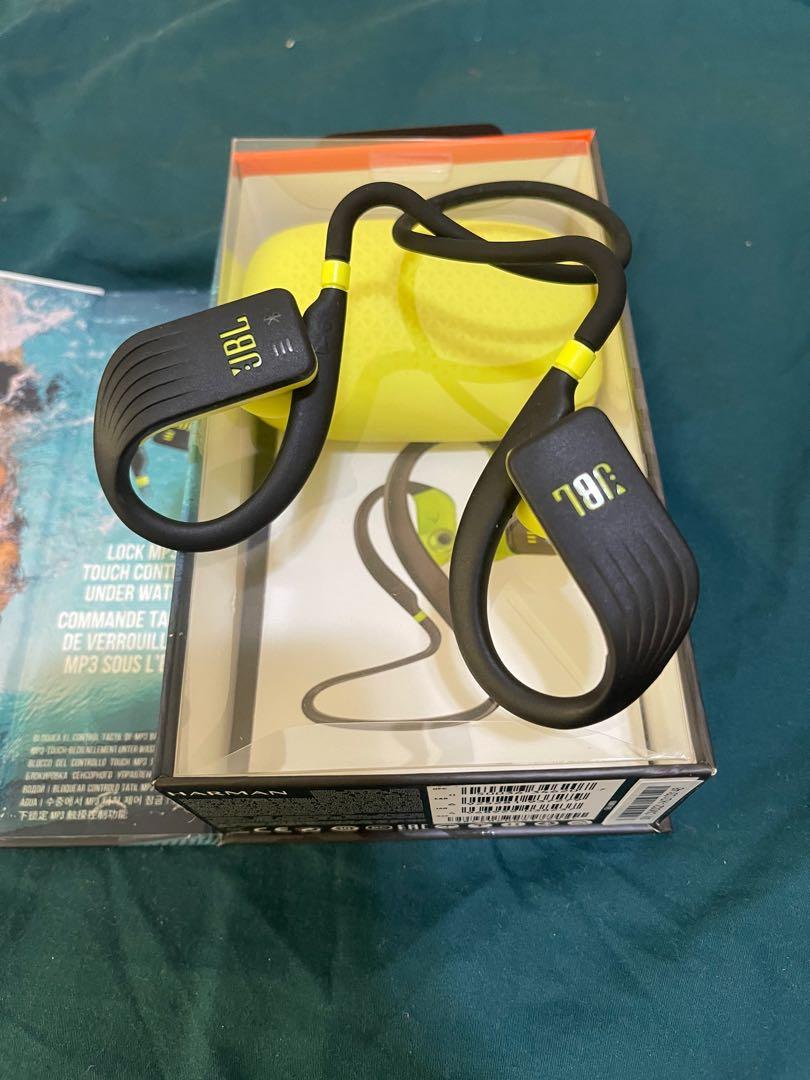 JBL endurance dive, Audio, Earphones on Carousell