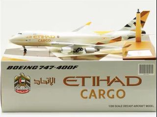 （分類：）位於 。 由 take_flight_model_hk 提交（商品編號 1072469332，圖片 1）。簡介： 。