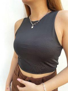 🔥READY STOCK🔥 Kendall Crop Top