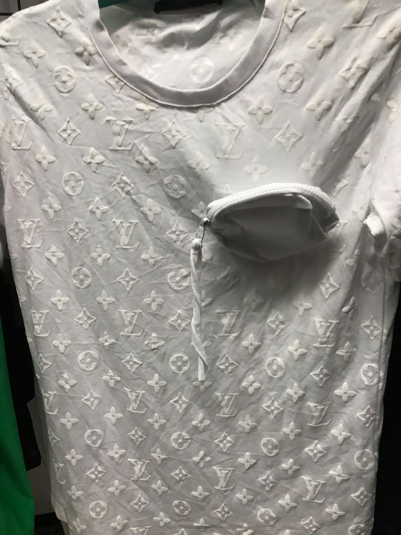 Louis Vuitton Damier Pocket T-Shirt w/ Tags - White T-Shirts, Clothing -  LOU159082