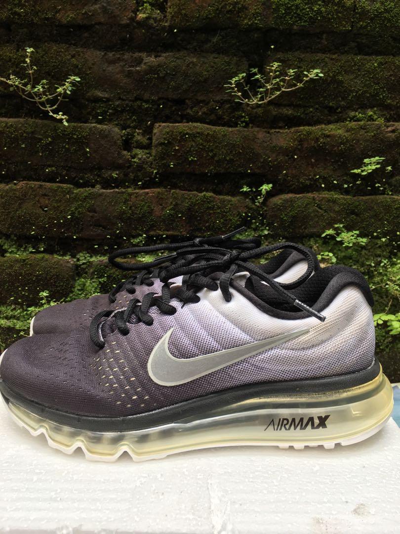 nike air max 2017 black white