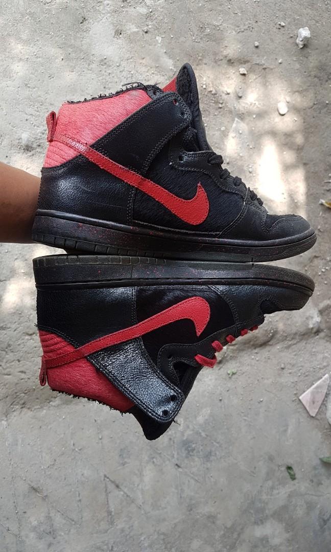 nike sb dunk high krampus