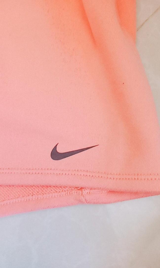 Nike Short (Category: Shorts) located in Sarrat. Submitted by maeabida (Listing ID 1072455735, Image 2). Description: Good as new M-L COD-SHOPEE.