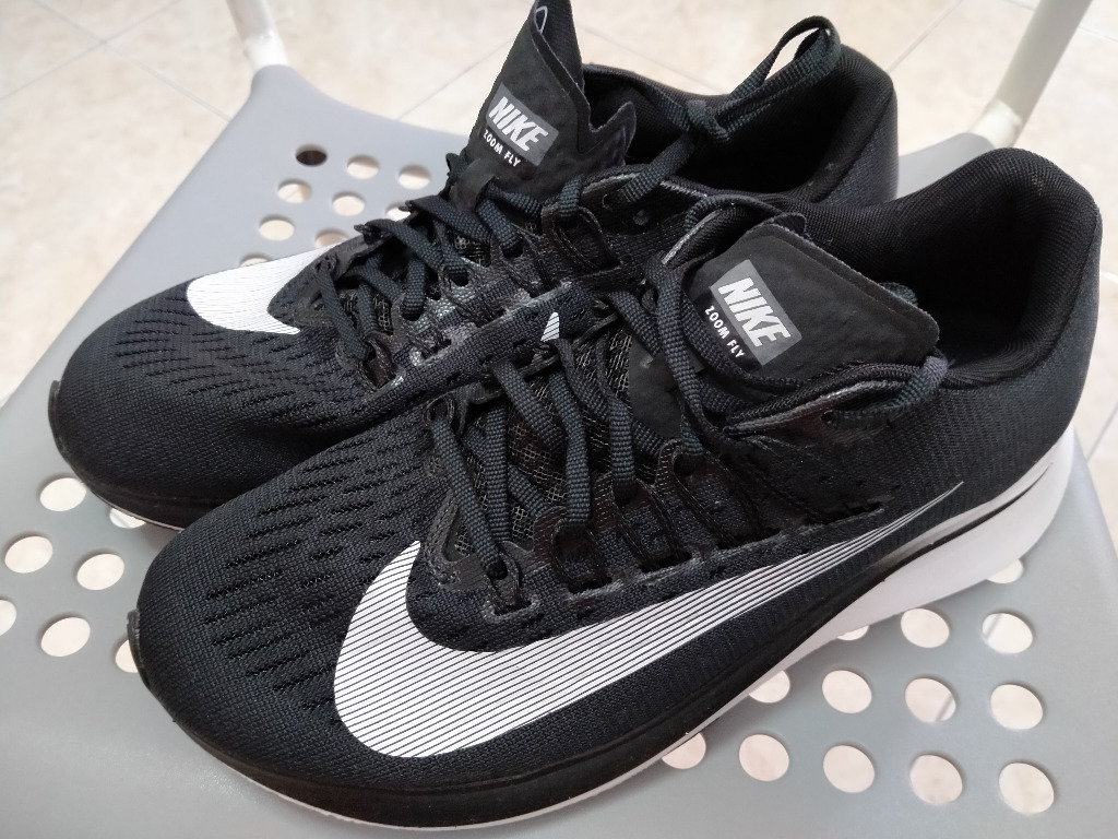 Zoom fly carbon sales