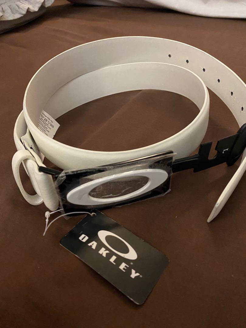 Oakley golf belt top