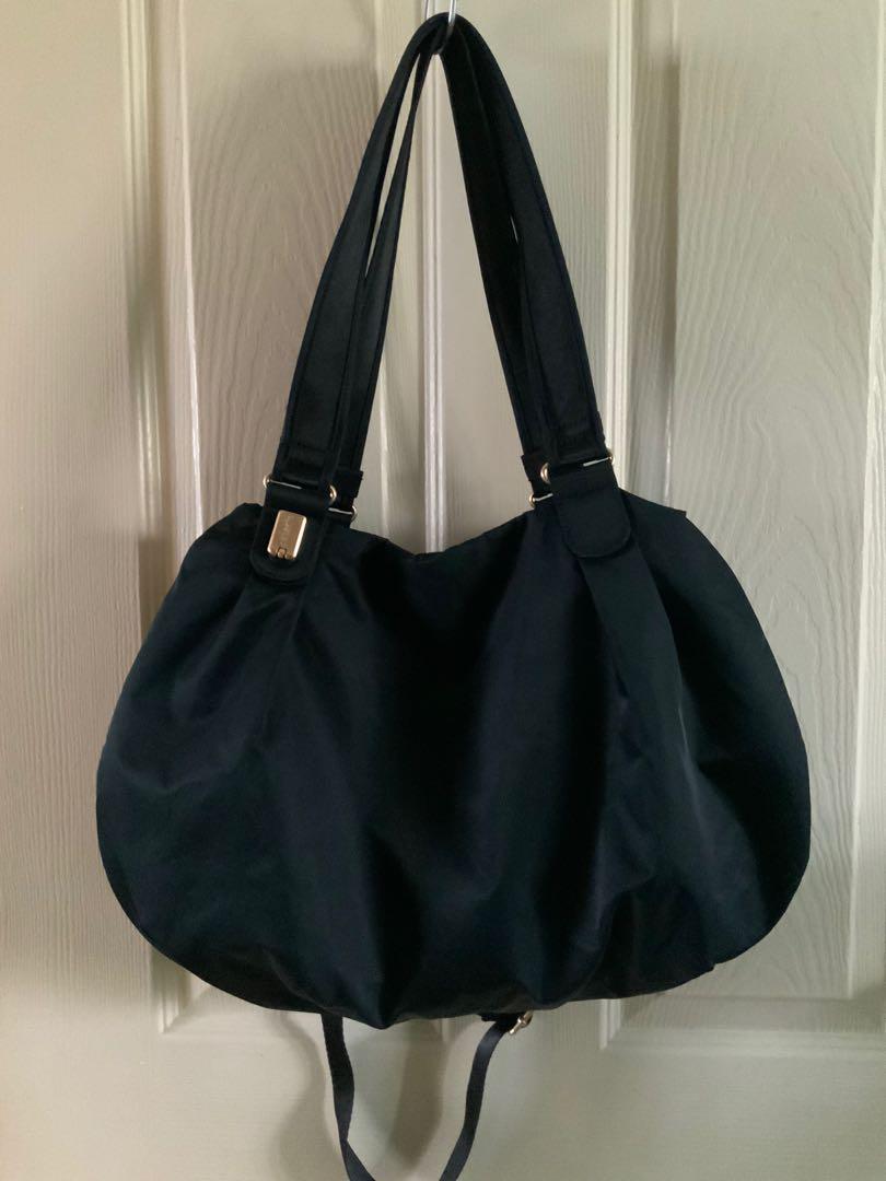 Pacsafe hobo hotsell bag