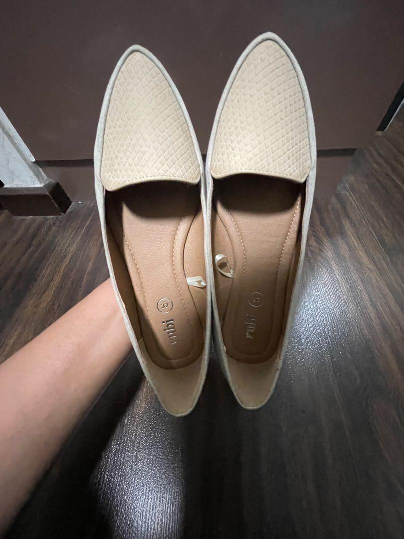 rubi shoes waterway point