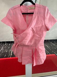 pink bow top