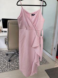pink dress