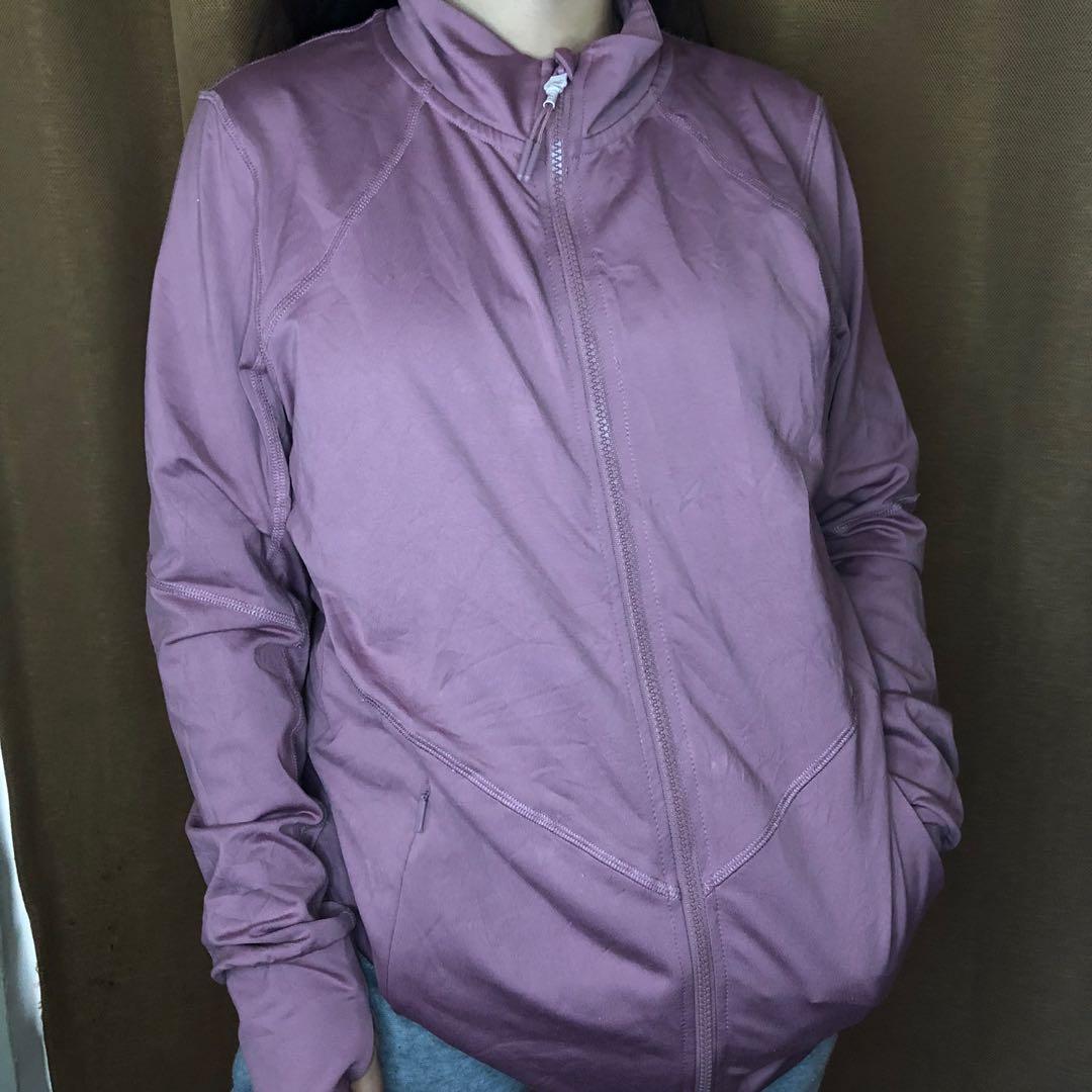 PINK TRACK JACKET (Category: Coats, Jackets and Outerwear) located in San Juan City. Submitted by _thrifter (Listing ID 1072476589, Image 1). Description: In Good condition .