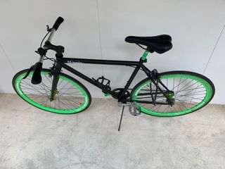 (Category: ) located in . Submitted by weijian036 (Listing ID 1072382755, Image 1). Description: .