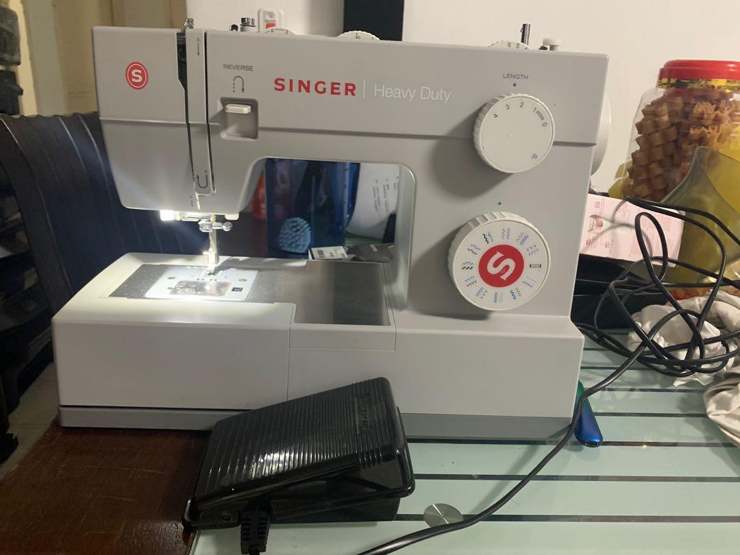 SINGER 4423 SEWING MACHINE, TV & Home Appliances, Washing Machines and