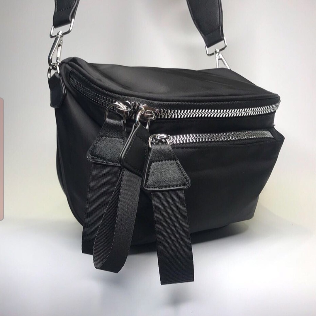 cross body bag with pouch