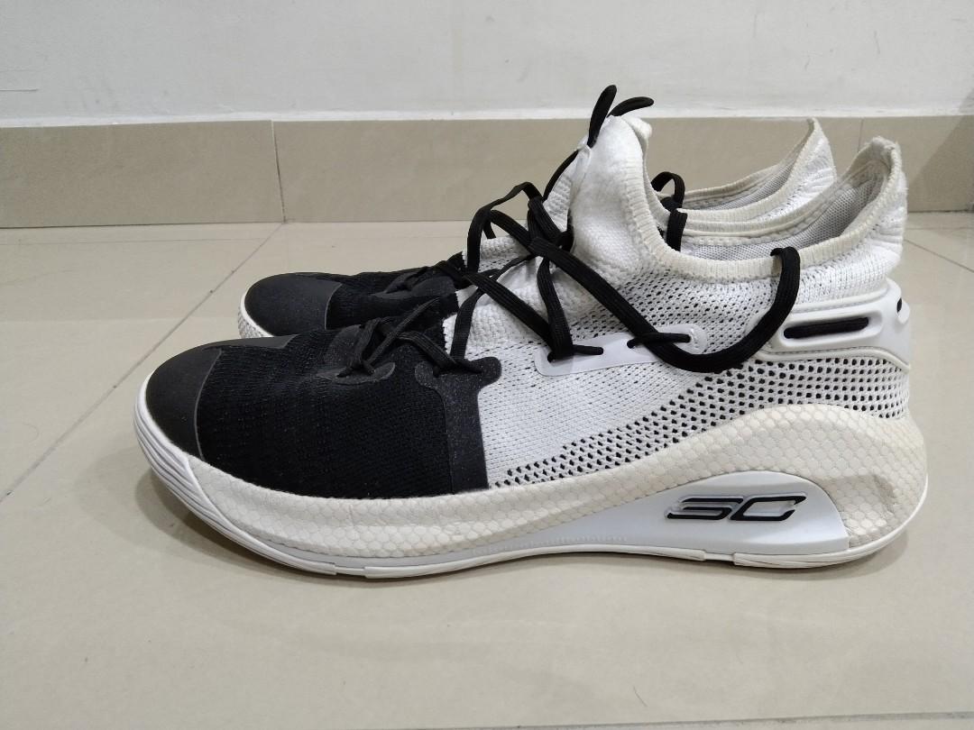 Stephen curry under armour shoes online black and white