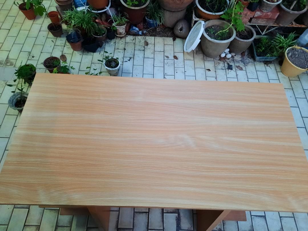 Study Table (Category: Tables & Sets) located in Subang Jaya. Submitted by angieci (Listing ID 1072396385, Image 2). Description: Study Table available for sale. Good condition. Size : 74cm x 120cm x 59cm.