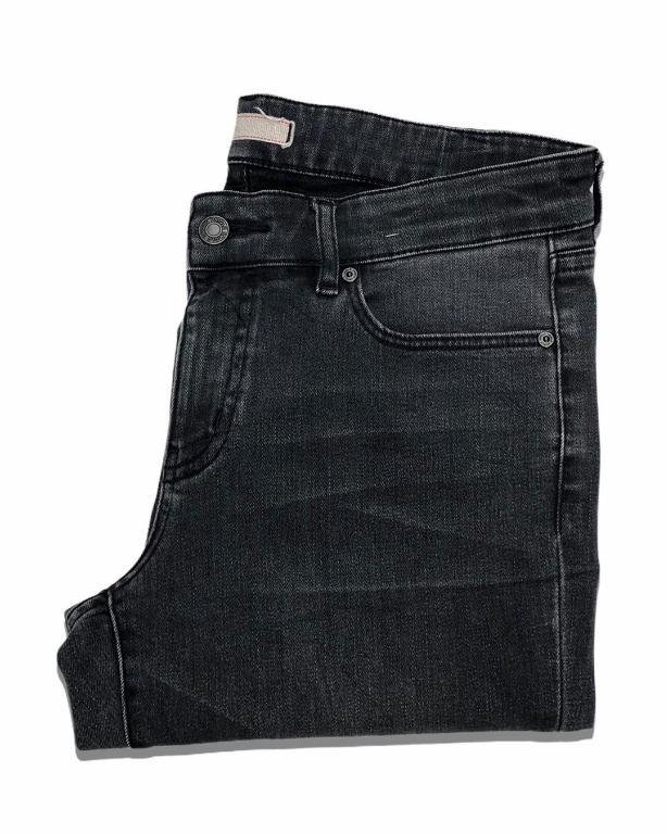 Uniqlo skinny tapered low hotsell
