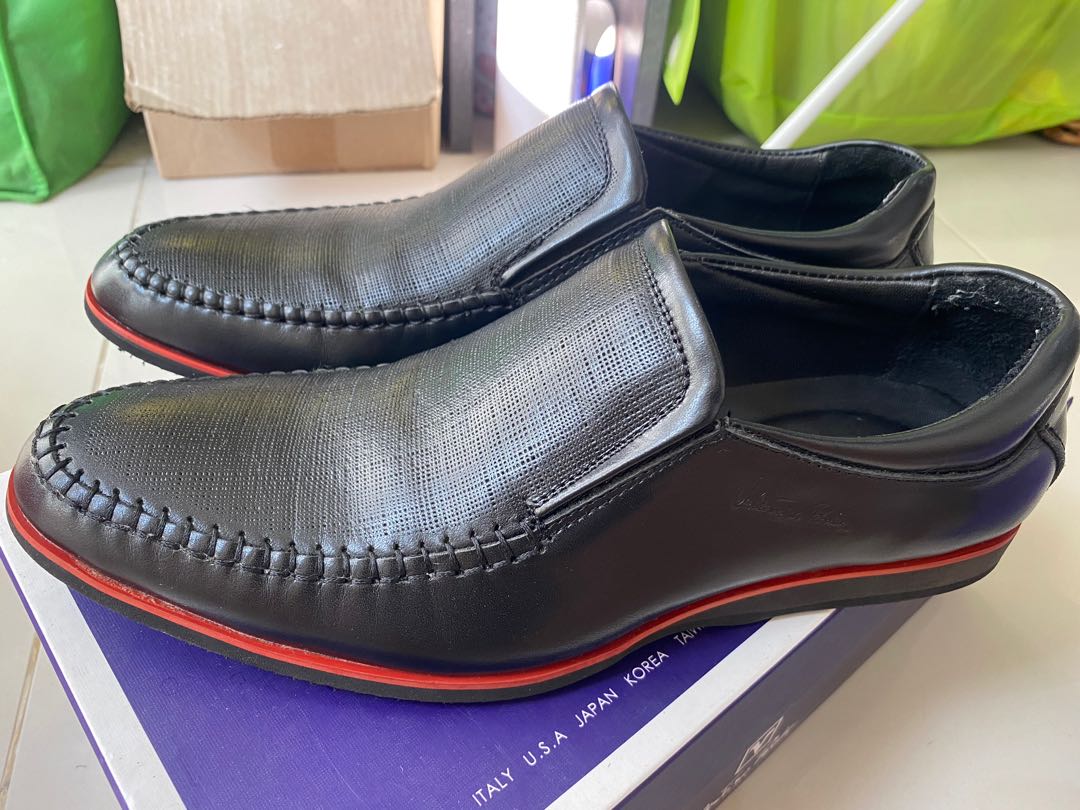 Valentino rudy hotsell mens shoes