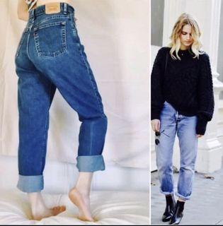 VINTAGE LEVIS MOM JEANS AUTHENTIC