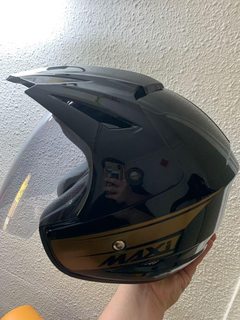 Yamaha Maxi Aerox Helmet, Motorcycles, Motorcycle Accessories on Carousell