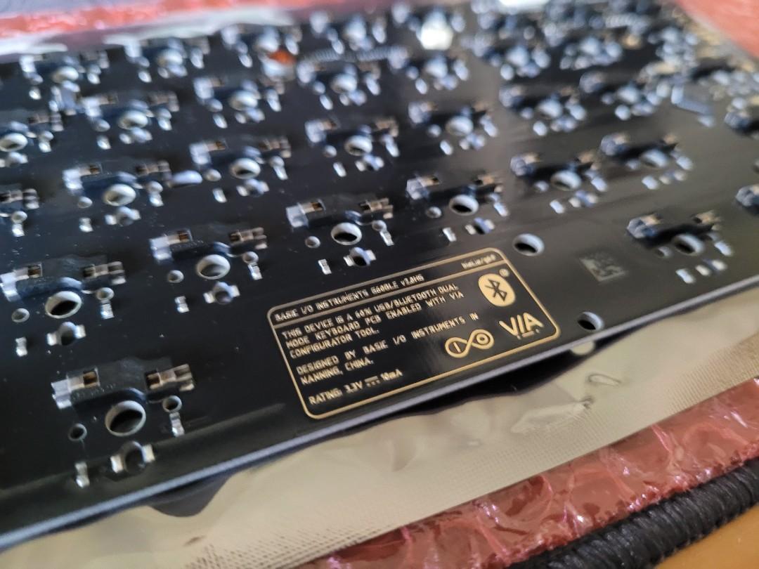 60% Hotswap Bluetooth PCB Tsangan Layout