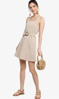 (Category: ) located in . Submitted by emptyhercloset (Listing ID 1074294479, Image 1). Description: .
