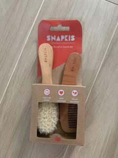 (Brand New!) Snapkis Baby Brush Set