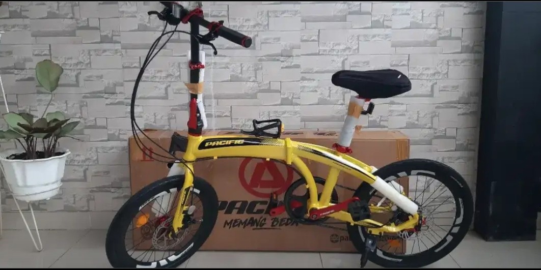 cari sepeda brompton