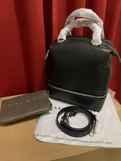 🔥SALE🔥 Charles & Keith Large Boxy Bag