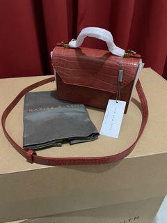 🔥SALE🔥 Charles & Keith Top Handle Clutch