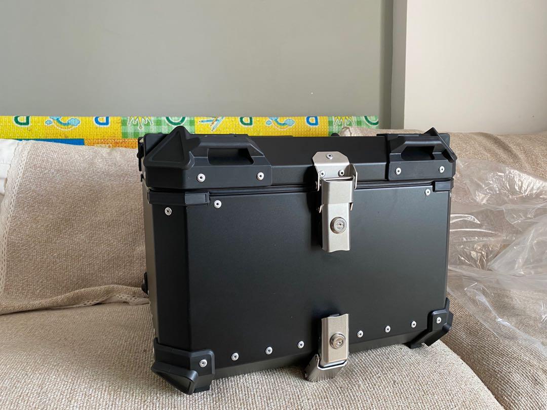 CNC sniper rack Lc150 rack 45L 55L top box, Motorcycles, Motorcycle ...
