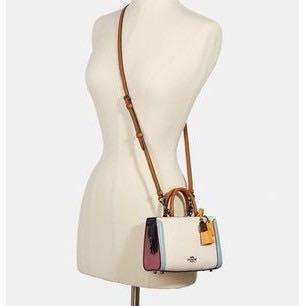 📌 ON HAND: Coach Micro Zoe Crossbody - In Colorblock, Women's Fashion,  Bags & Wallets, Cross-body Bags on Carousell