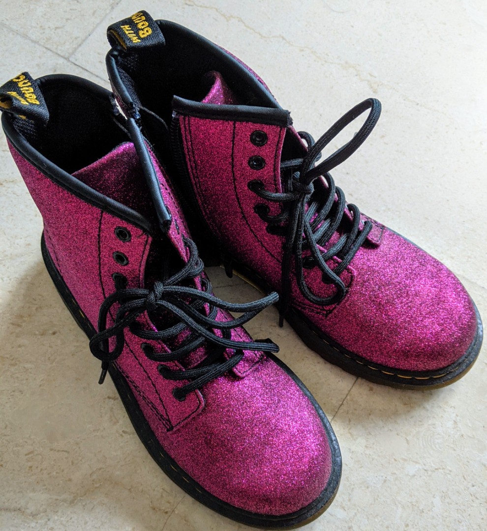 Dr martens outlet glitter pink