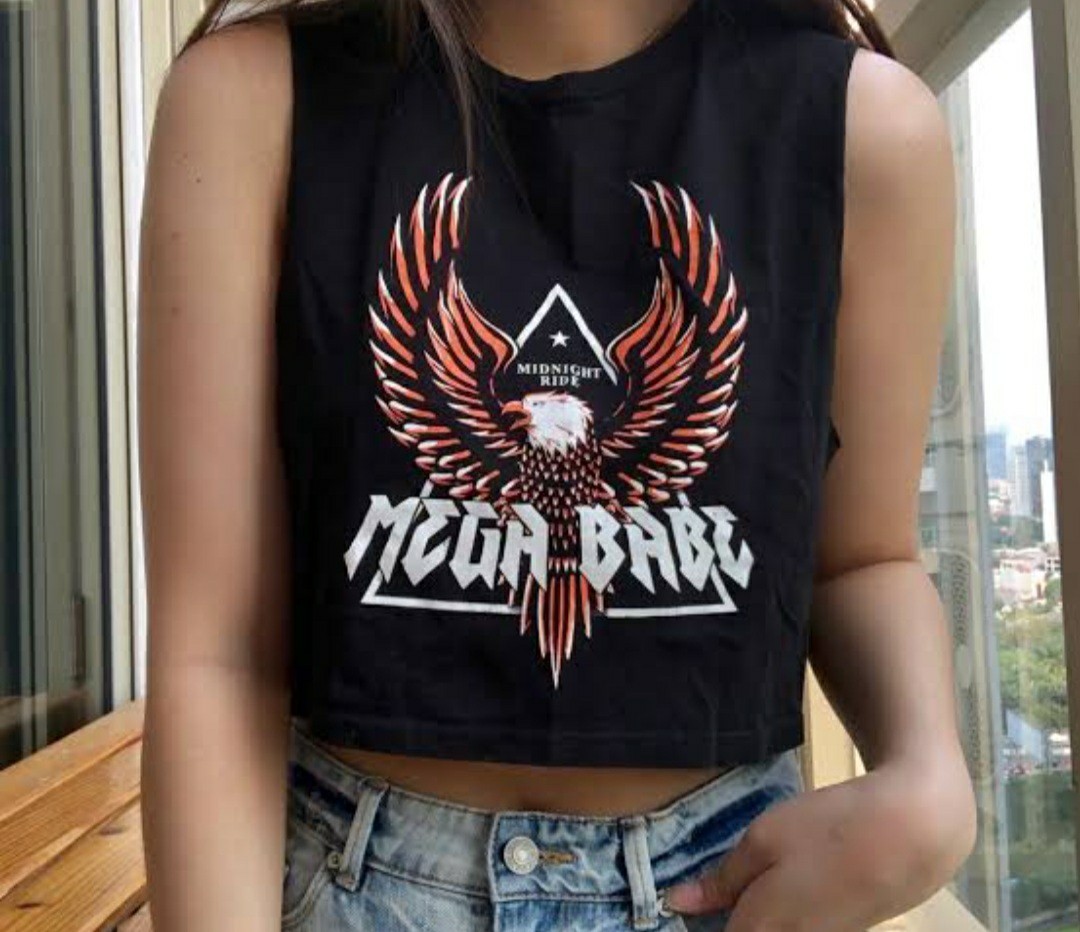 Nego Graphic Muscle Tee Band Black Crop 