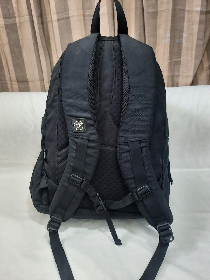 Hawk Backpack Bagpack Luggage Travel Bag 30L to 35L Men s Fashion Bags Backpacks on Carousell