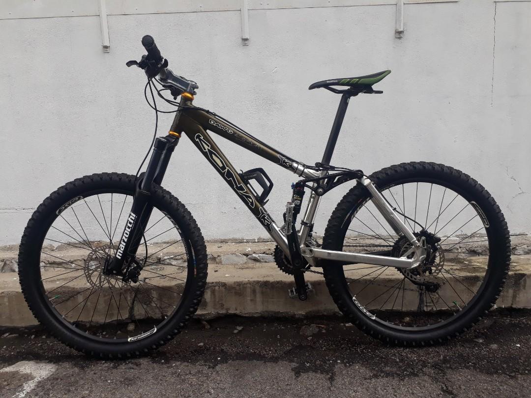 Mtb kona dawg full suspension Sports Equipment Bicycles Parts