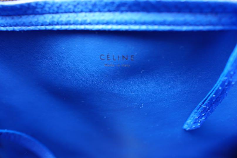 New: Céline Phantom Blue Python Bag （分類：多用途袋）位於 Hong Kong。 由 goodphat 提交（商品編號 1074345211，圖片 4）。簡介： 100% real 100% new with authenticity card and dust bag Céline (Phoebe Philo Collection) python exotic in cobalt blue 8888 or best offer Open to trade for Chanel, Dior, Hermes。