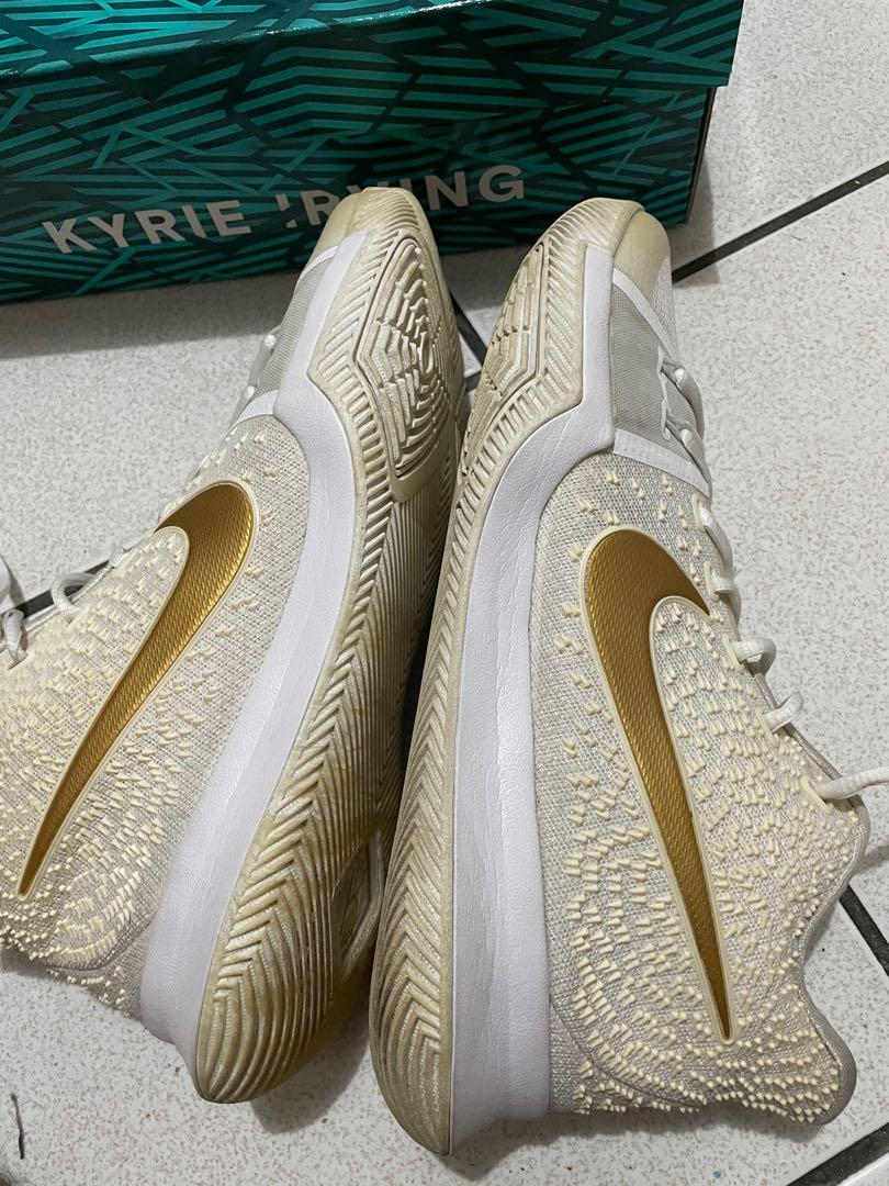 kyrie 3 finals white and gold